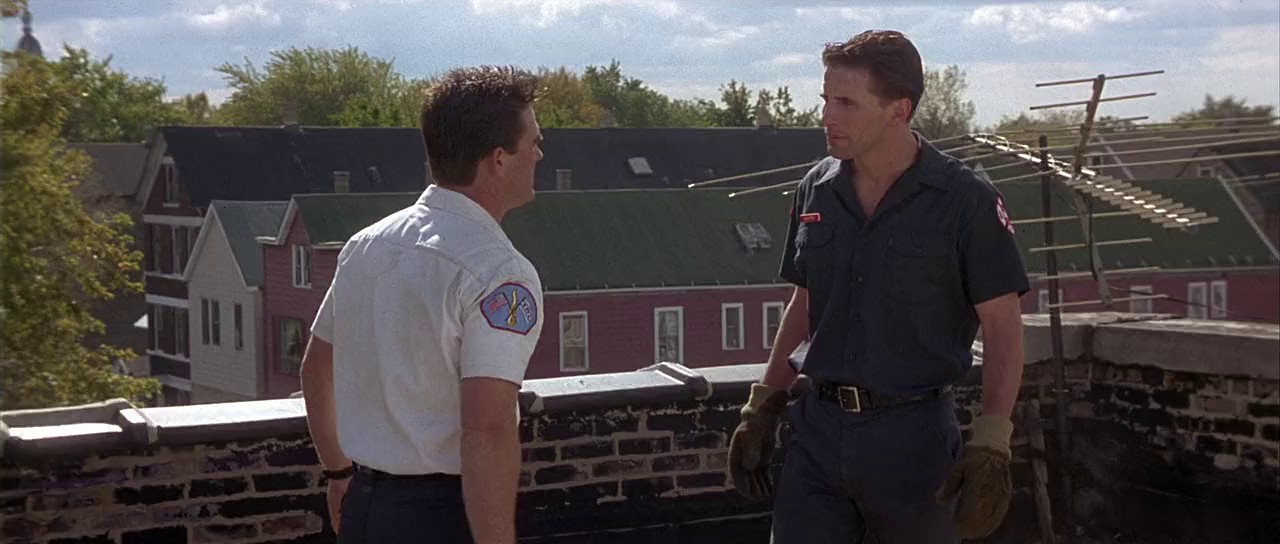Backdraft-1991-Hindi-English-Blu-Ray-720p-x264-AVC-AAC-6ch-eng-zho-mkv-0002