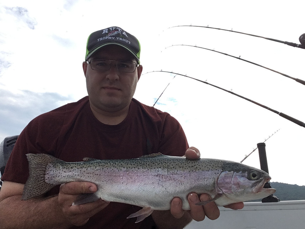 3CBFF81B-9681-4FA8-8B37-3B2EB0E9D99D