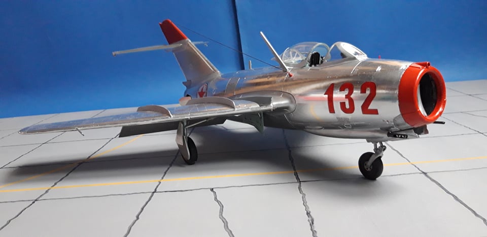MiG-15bis (early) 1:18 finished - Ready for Inspection - Large