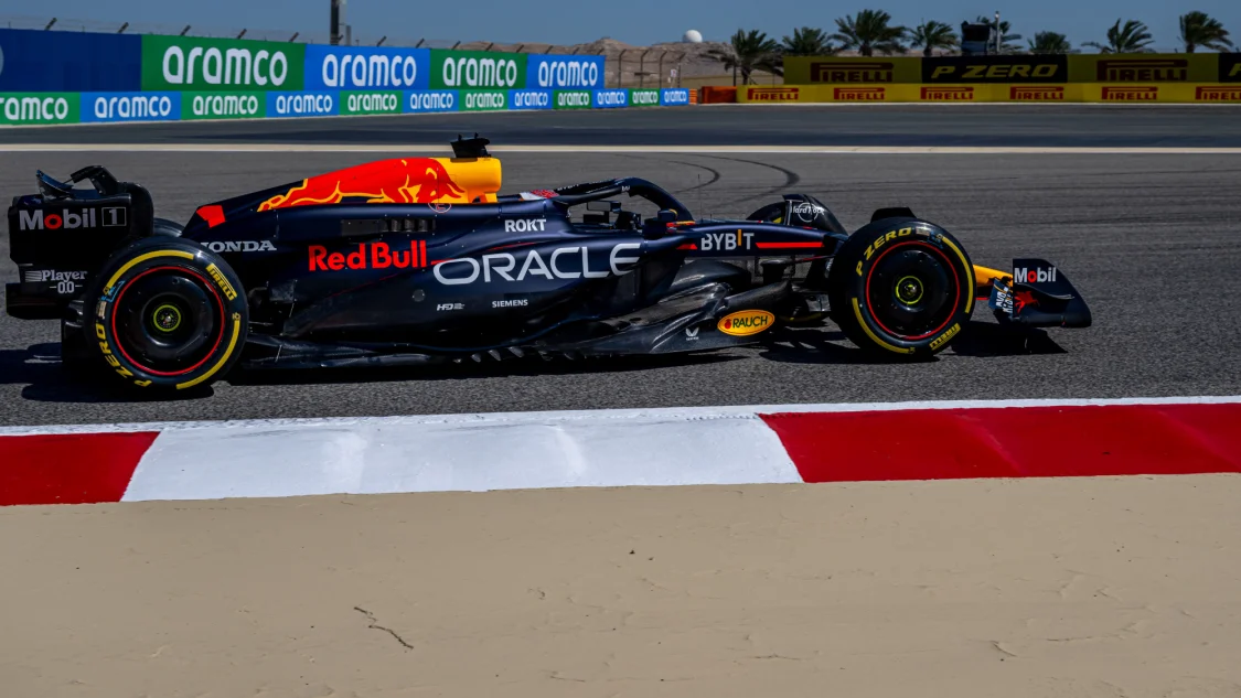 Verstappen-Bahrain-Test.webp