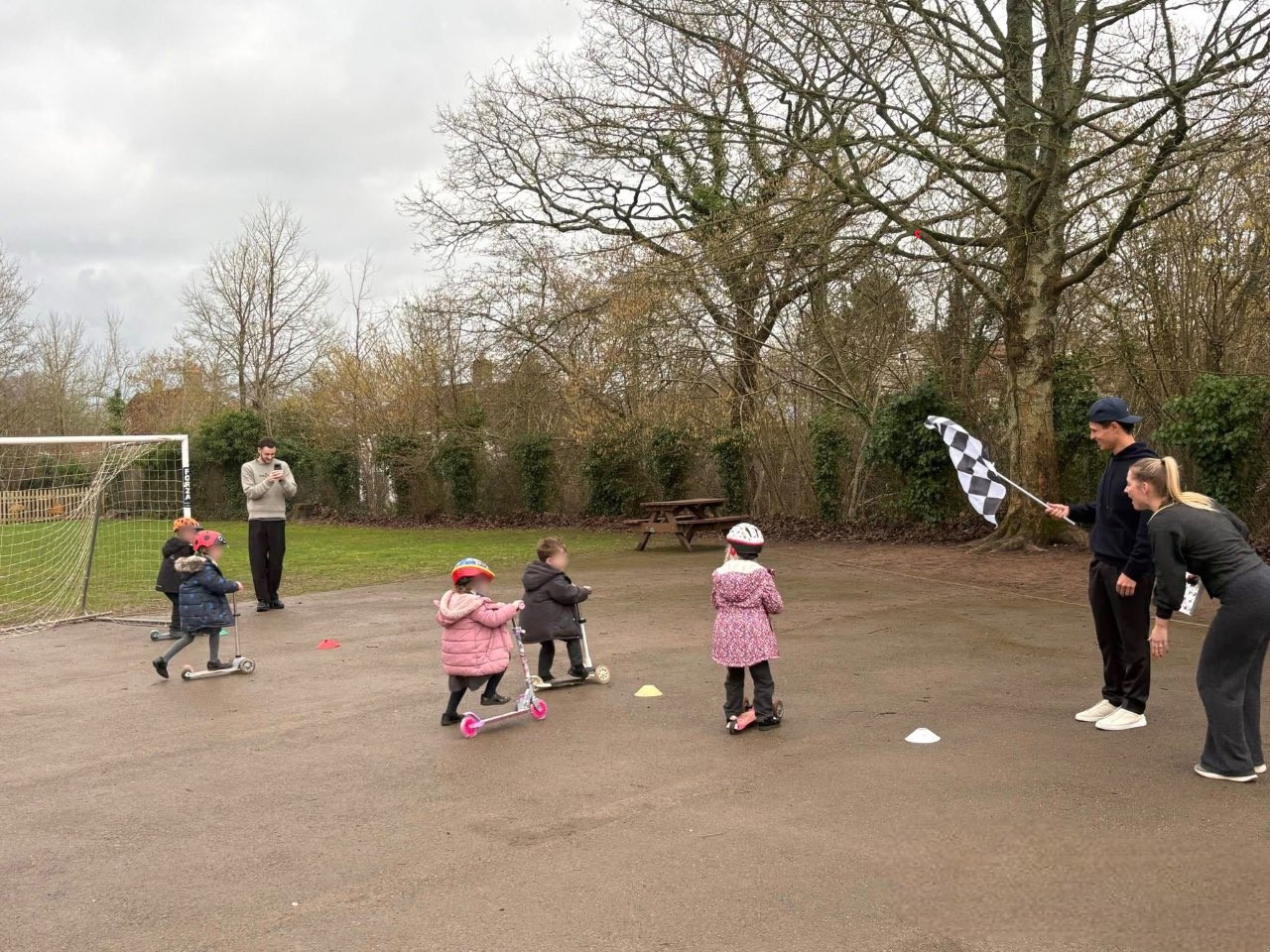 HARb08PX0AA7XWa-format-jpg-name-large.jp