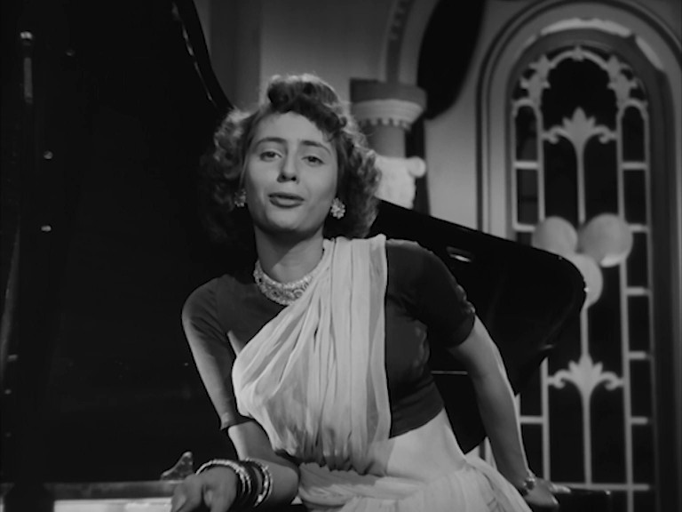 Awaara-1951-AMZN-WEB-DL-Hindi-576p-AVC-DDP-2-0-ESub-mkv-0005