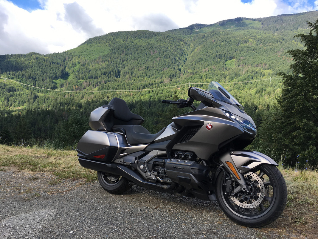 5D2D44C9-93F0-40CC-B4AE-F4530D04877D