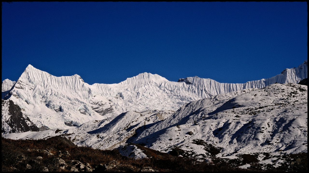 Día 10. Dingboche a Chukhung via Duwo Lakes - Everest Three Passes Trek: tres pasos, tres cimas, tres campos base (12)