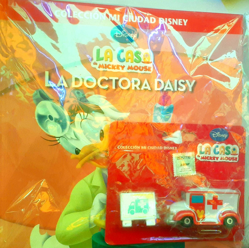 COLECCION MI CIUDAD DISNEY, LIBRO + JUGUETE