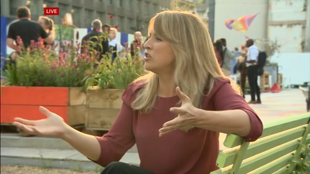 BBC London News_20210816_18301900.ts_snapshot_24.03.950