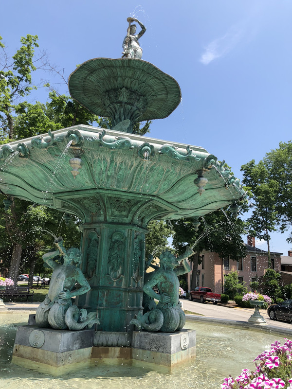 356A26EB-C8A4-422E-AEF9-5A9805AD056F