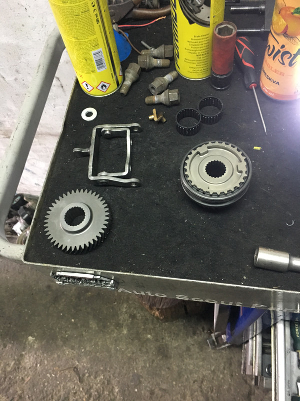 F61F6E62-80F0-4925-B276-8E1B7FC34067