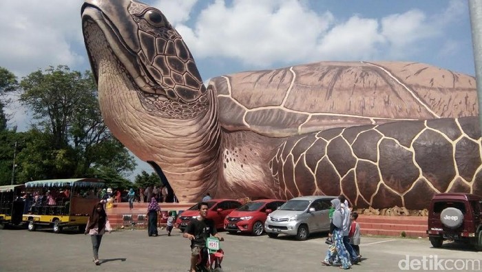 pantai Kartini Jepara