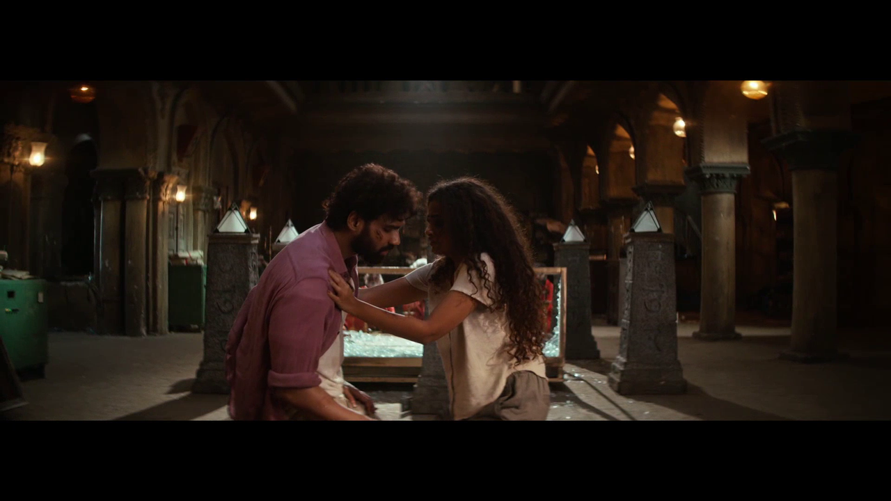 vlcsnap 2025 11 09 19h23m12s340