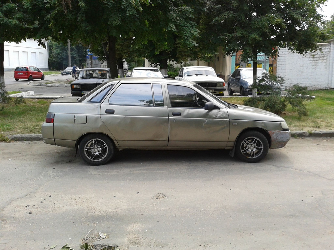 Лада Премьер 2