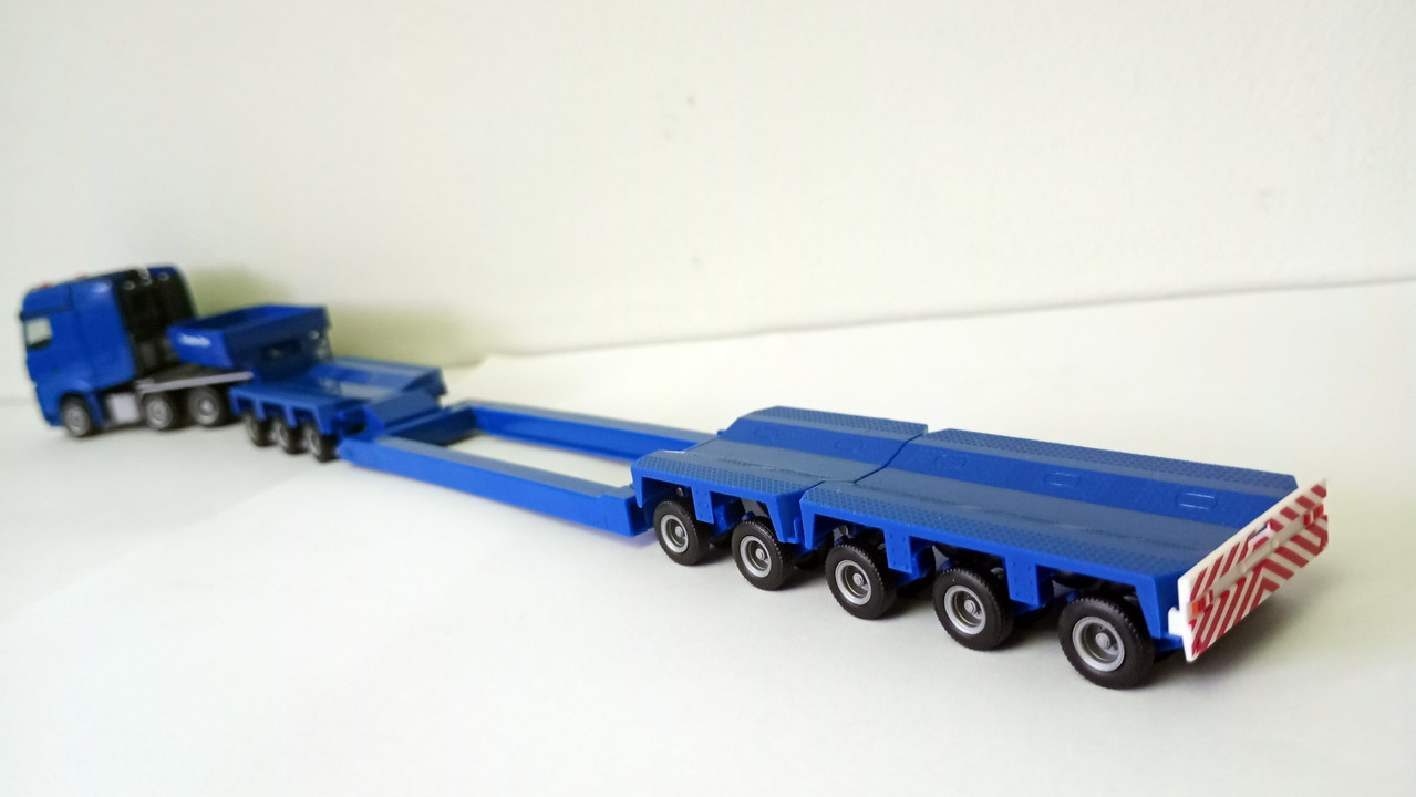 Mach (3524)