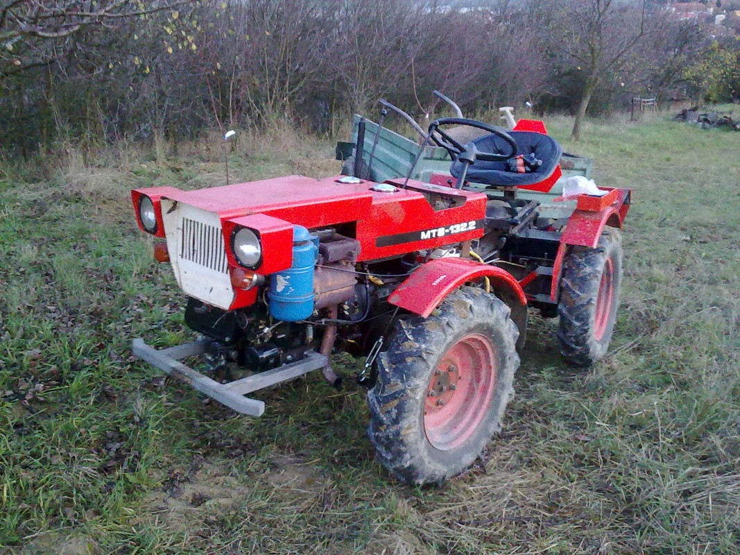 Минитрактор мт8-132. Электродвигатель аирм 100s2 у2 4kw. 5 квт, 380 в, 1440 об/мин 9917008. 132 2 b. Чешский трактор mt8-132.