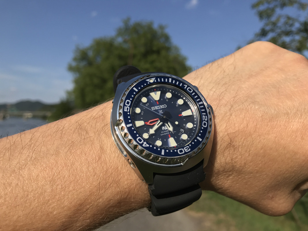 25-FD5-AE6-6412-41-CA-B13-C-DAC4613-B4-C