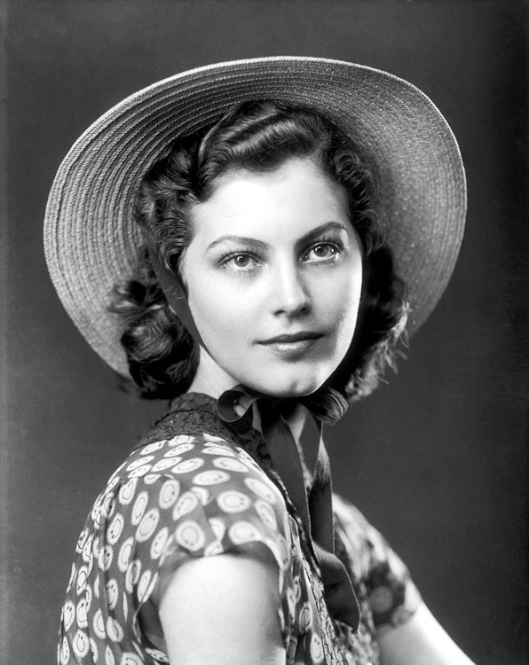 Ava Gardner h44