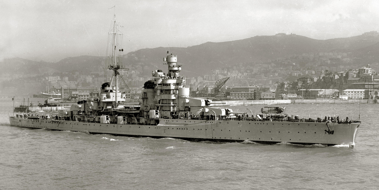 RN-Gorizia-during-a-Naval-review-on-May-5-in-honor-of-Adolf-Hitler.jpg