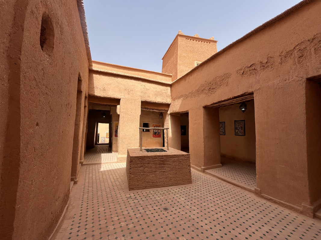 El Valle del Drâa, la gran arteria del sur de Marruecos - Blogs de Marruecos - Ouarzazate, un decorado de cine (27)