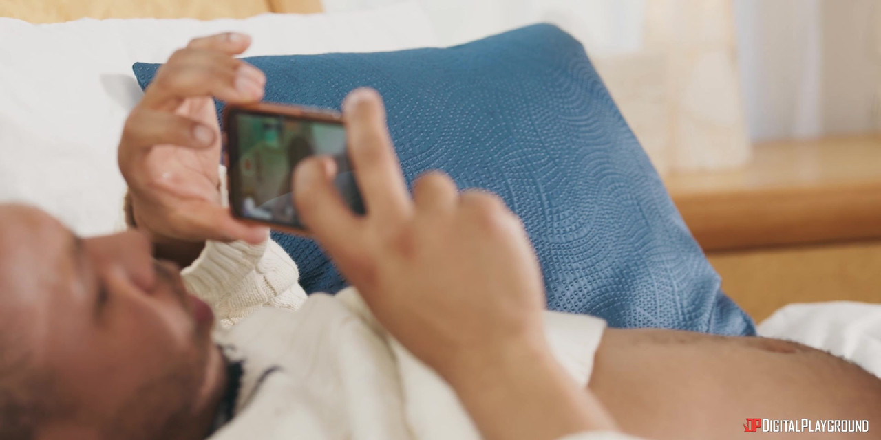 Chanel Camryn Jasmine Sherni Payback's a Bitch Episode 2 - DIGITALPLAYGROUND.mp4.0010