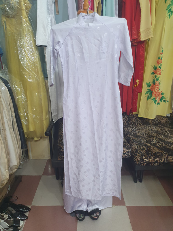 Thanh lý áo dài giá chỉ từ 50k - 150k/ áo (06/2019) - 0922383328 - 1