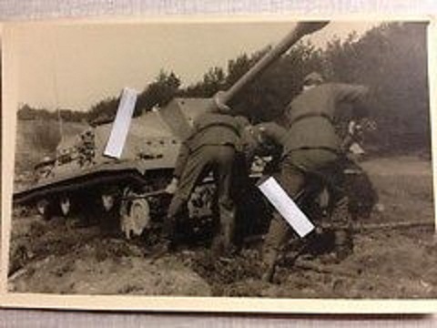 STURMGESCHÜTZ SITZT FEST. LANGROHR.