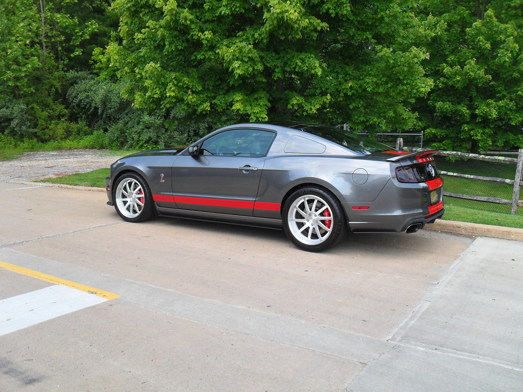 X-F/S -06-12-2025-Cruise-night-pics-002