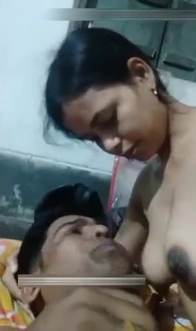Cute-desi-wife-11.jpg
