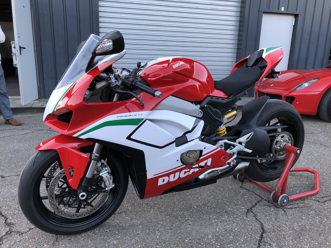 A565B851-6437-4DCF-9F3B-9ACDEDAFFBA3