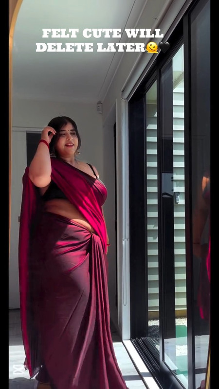 chubby busty figgure hot in red saree mp4 snapshot 00 12 340