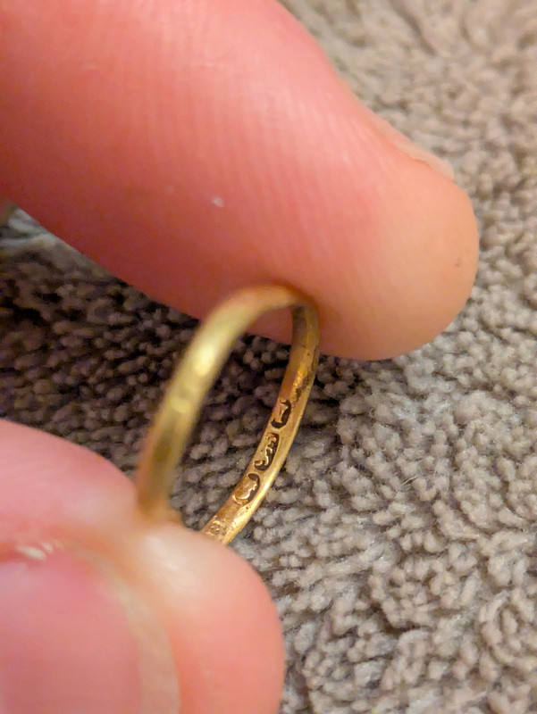 PXL_20251009_182351396.MP