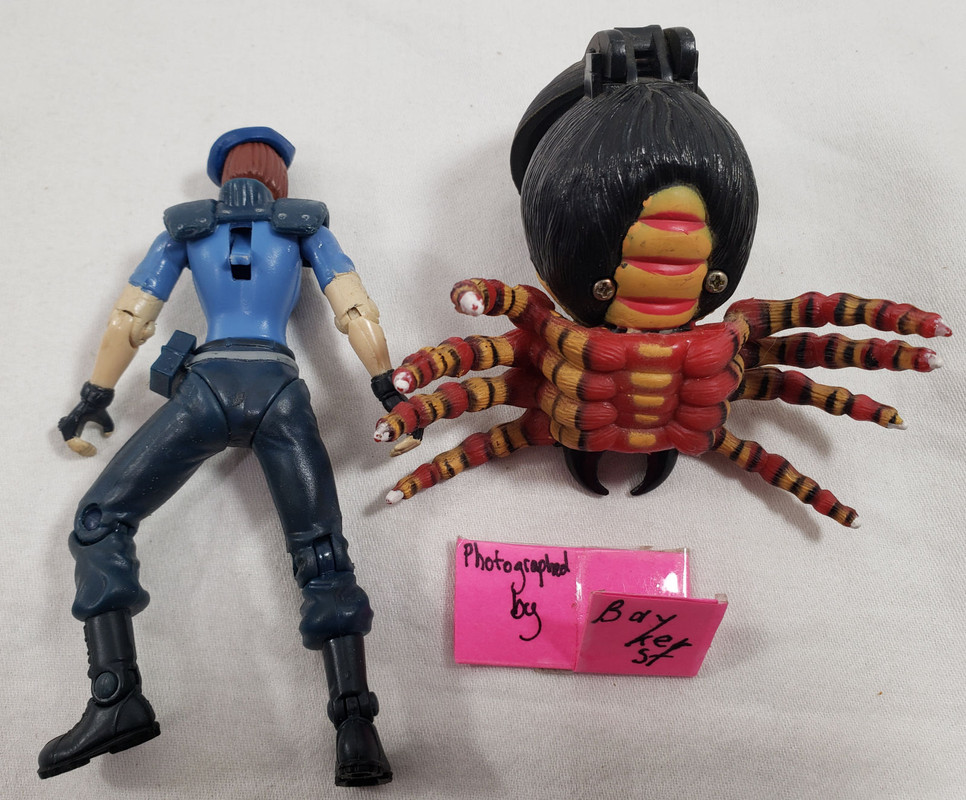 Resident Evil Jill Valentine Figure Toy Biz 1998 Capcom ToyBiz