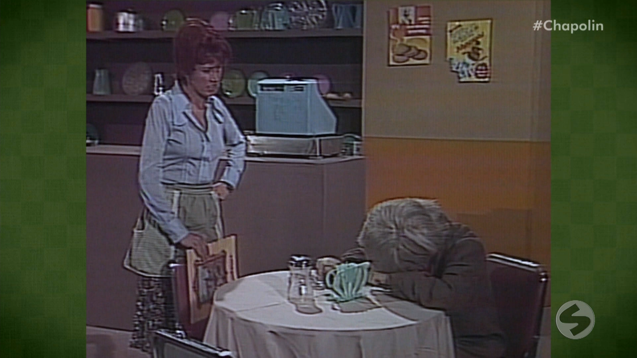 SBT101 - Doutor Chapatin   O bolo que deu bolo (1977).ts_snapshot_01.14.880