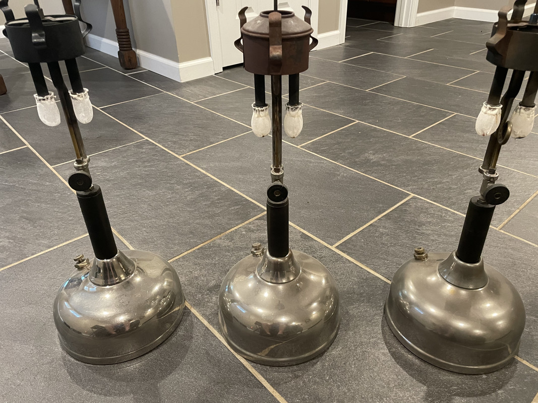 2CA4CD1F-F2D3-407F-B0A1-F66FF5C7822D