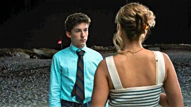 JenniferLawrence_2023_NoHardFeelings_GIF05