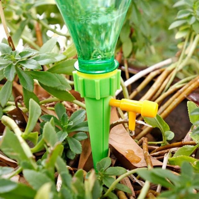 Automatic-Watering-Spikes-Irrigation-System-Bottle-Auto-Drip-Irr