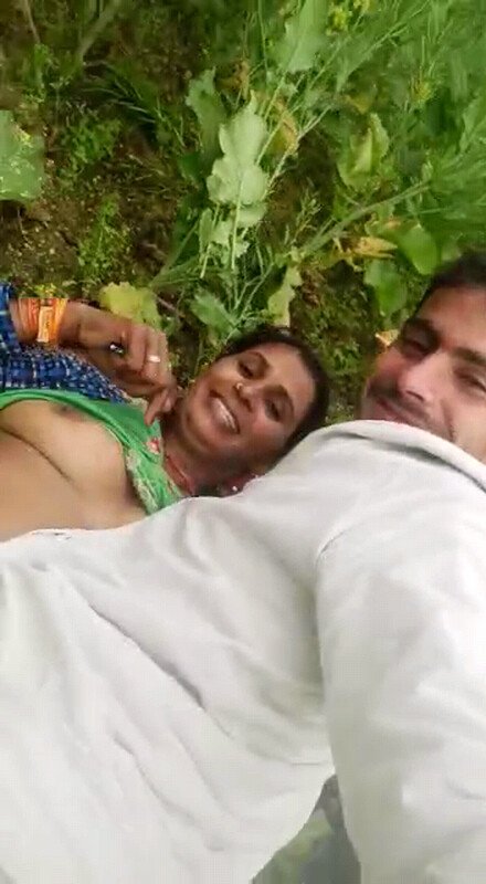 Hottest Village Lover Fucking In Crop Field Videos+Shot 6 SHOT-2.jpg