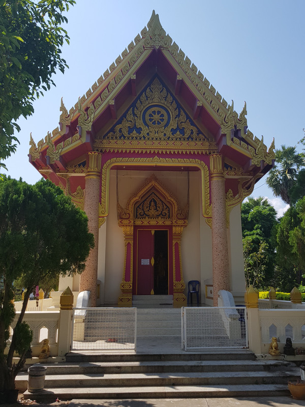 [Bild: Tao-Noi8.jpg]