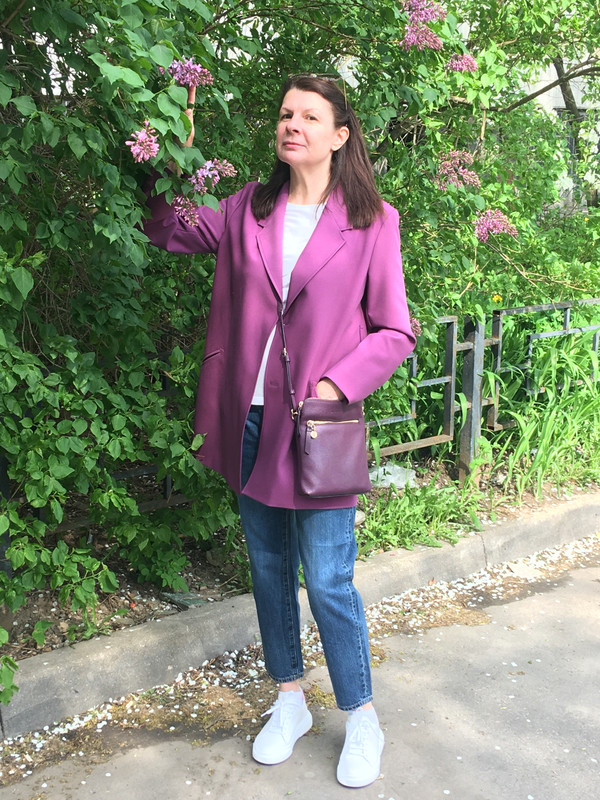 45644059-2F25-46A3-882F-FD1A2DF3A402