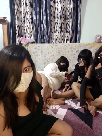 Indian_hotmilfs Webcam Show.mp4_snapshot_00.22.000