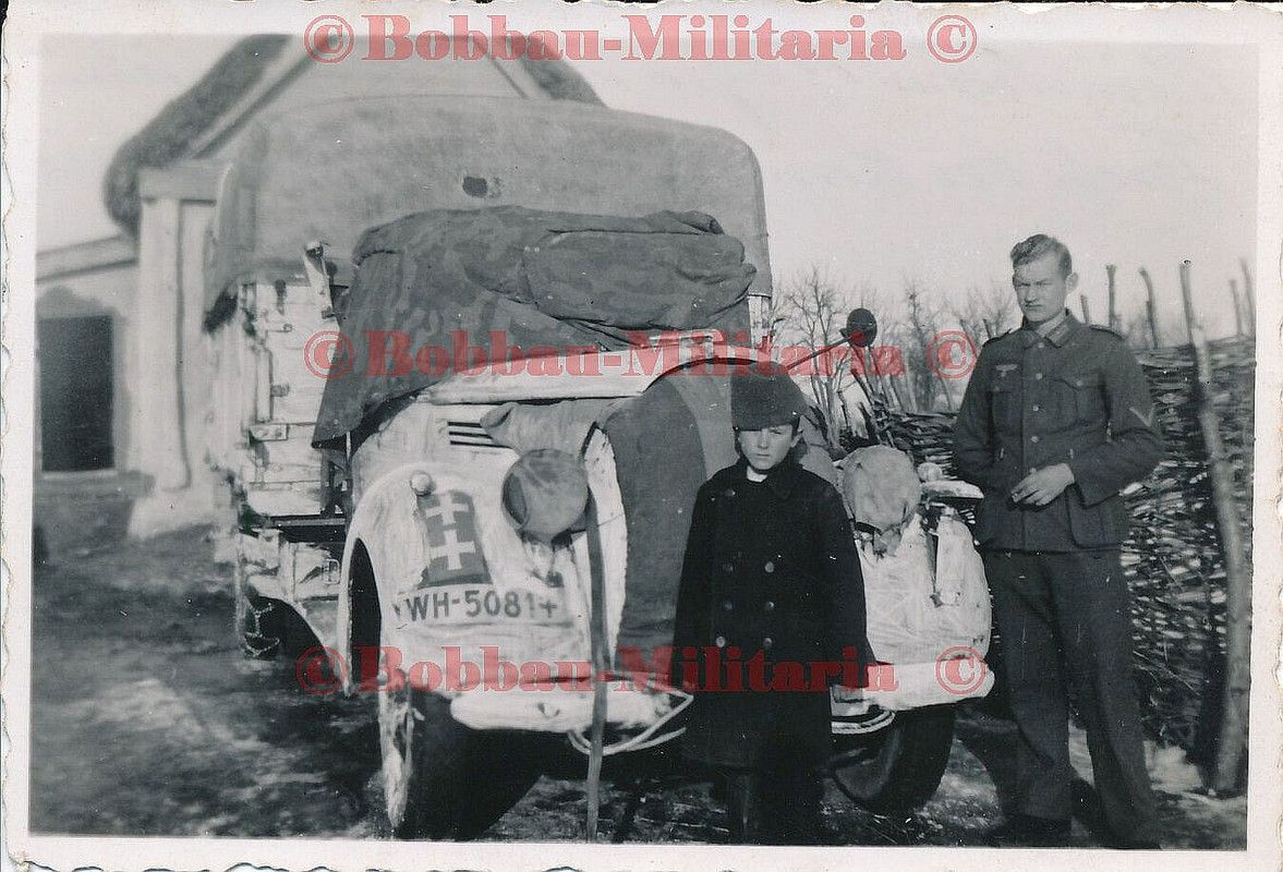 Russland Wehrmacht FORD LKW weiße Wintertarnung Divisions-Wappen Emblem