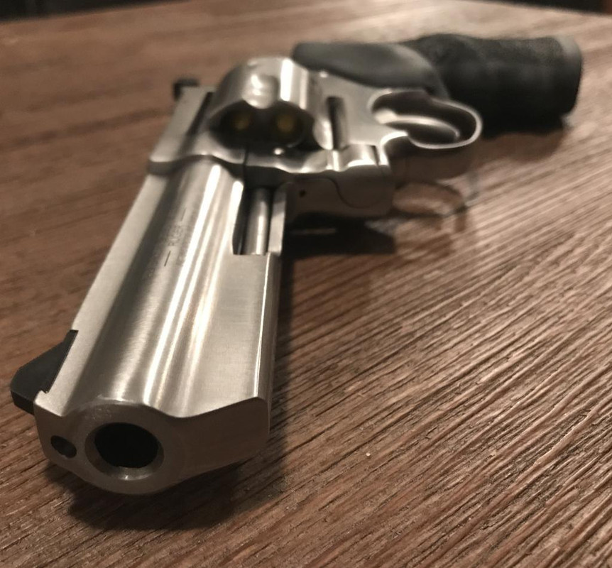 4352385B-D018-4588-ABE6-D1D5D8FD657B