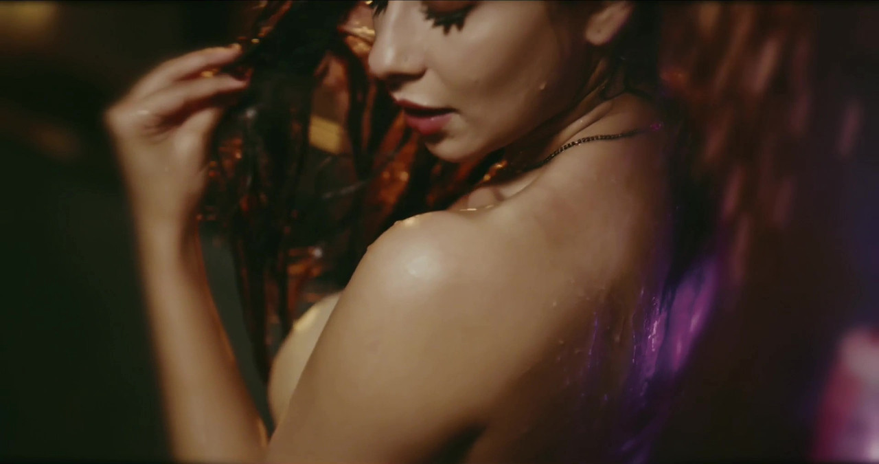 vlcsnap-2024-10-24-23h07m40s112