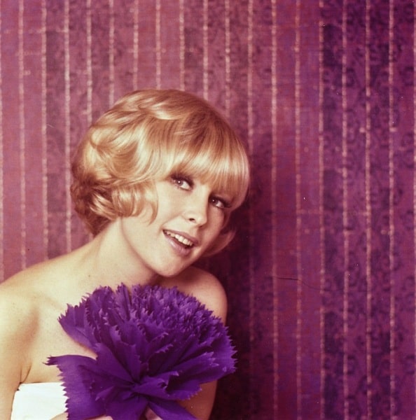 Barbara_Eden_b40
