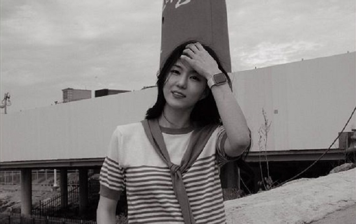 Aktris Korea Selatan, Park Soo-ryun, telah meninggal dunia setelah terjatuh dari tangga di rumahnya pada Minggu (11/6/2023).