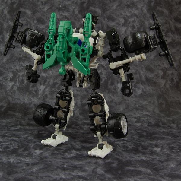 480493_651121941566368_350469633_n