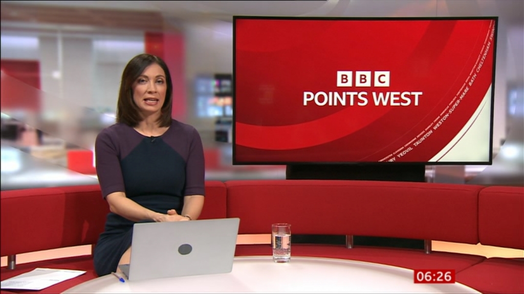 02.03 - 06.00.00 - Breakfast. The BBC's Breakfast programme features ....ts_snapshot_07.13.377