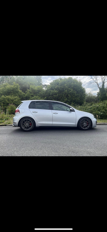 041FB565-4EA6-47D6-86A2-7AE22861275E