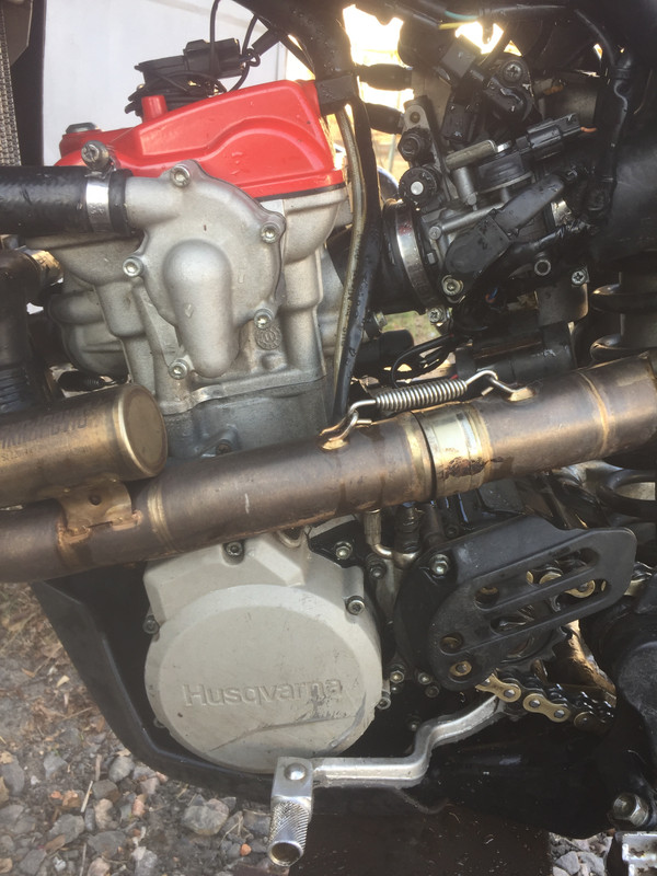 59BDB8CB-7F06-44B0-BA2B-FB80B2032ECC