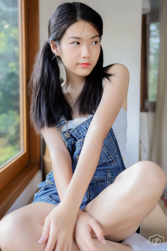 5AF43BC0-9E29-4241-A0B8-5C495EDF5340