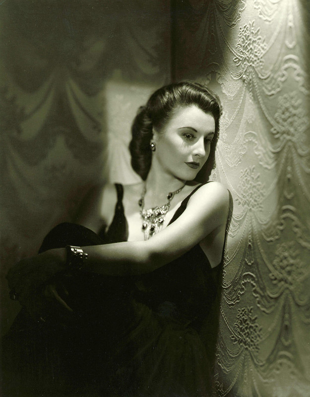 barbara_stanwyck_d66