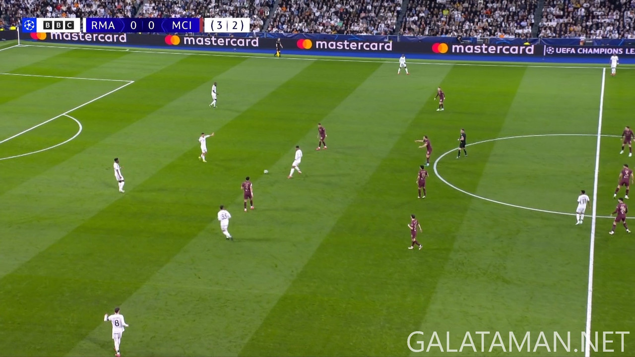 [Image: 02-19-23-35-02-BBC-One-FHD-MOTD-UEFA-Cha...35-131.jpg]